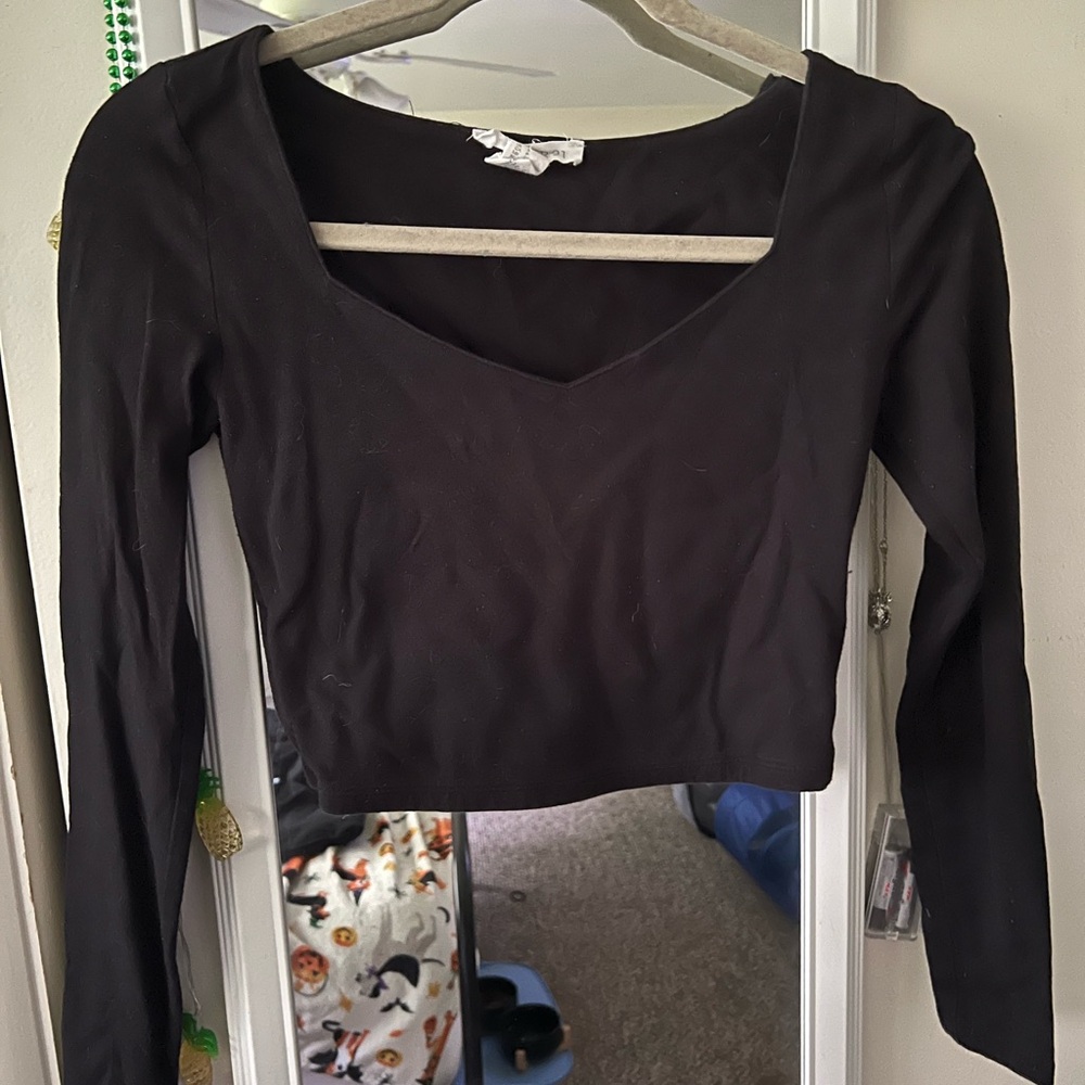 Forever 21 Black Fitted Crop Blouse